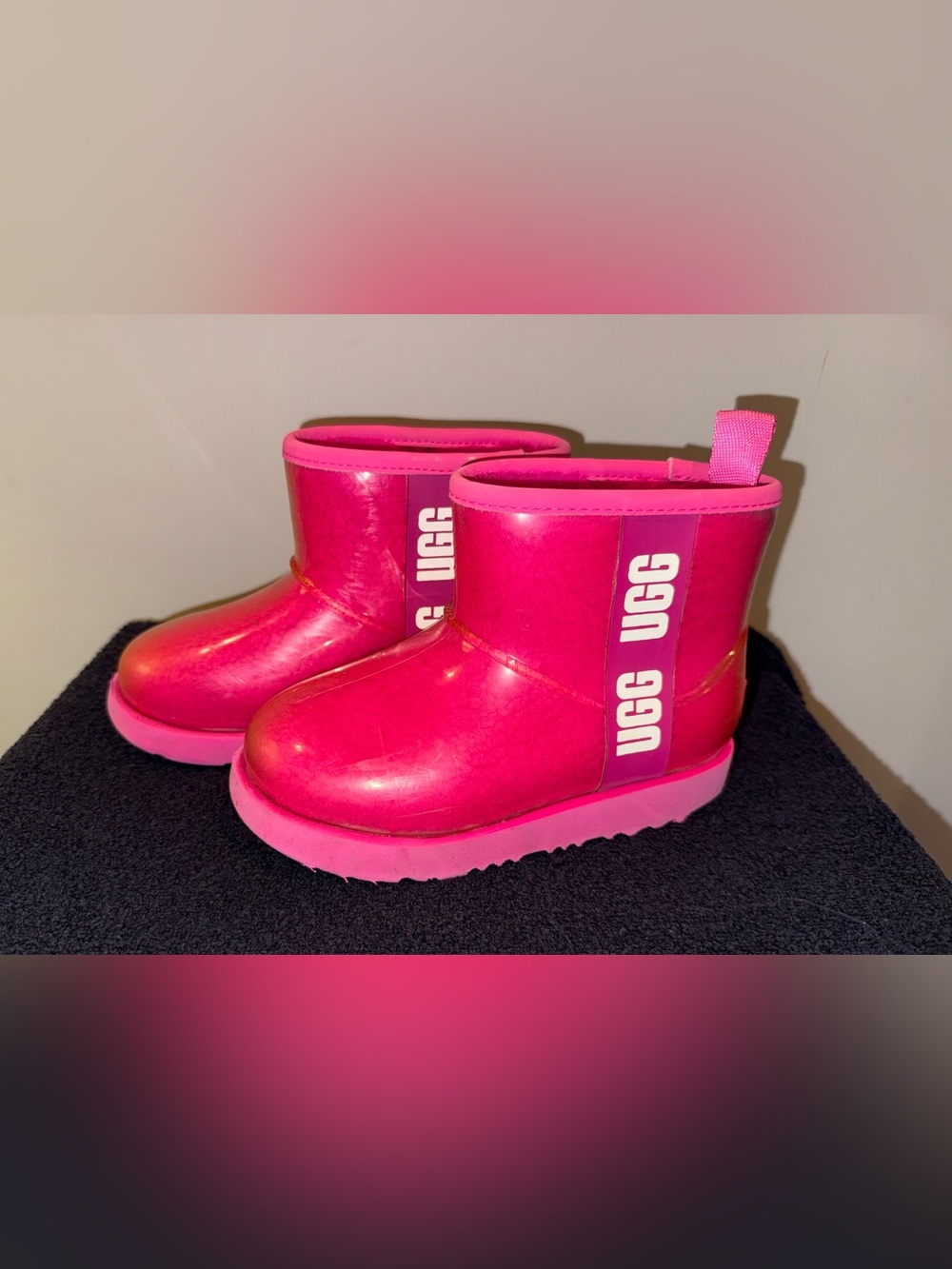 UGG bright pink classic clear mini boots, kids size 12, missing insoles